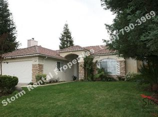 2155 E Muir Field Dr, Fresno, CA 93730