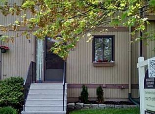 131 Bellwood Ct, Cranberry Township, PA 16066