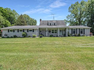 3202 Strickland Rd, Battle Creek, MI 49017