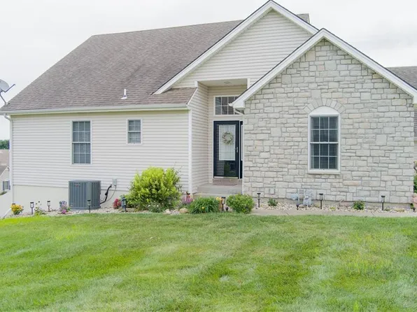 9819 N Smalley Ave, Kansas City, MO 64157