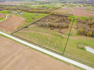 7830 Barkertown Rd, Odessa, MO 64076