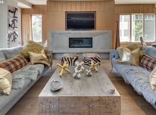 143 Furnace St, Lake Oswego, OR 97034