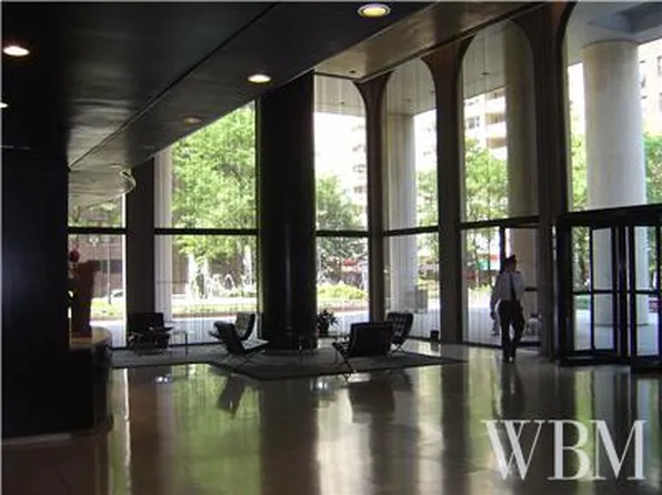 60 East 8th Street image 1 of 7