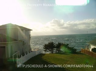 25 Evans Ave APT 3, Depoe Bay, OR 97341