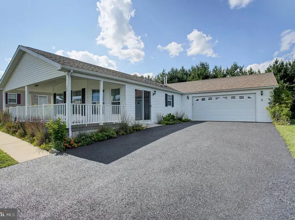 23 Michael Ct, Shippensburg, PA 17257