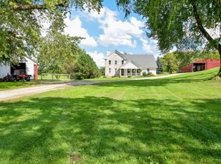 2051 Knob Rd, Burlington, WI 53105