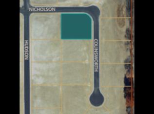 301 Colinsworth Ct, Jackson Center, OH 45334