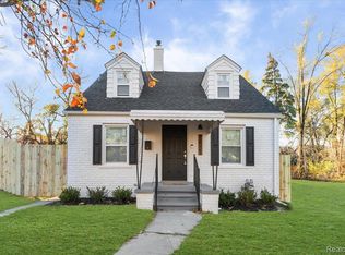 16221 Santa Rosa Dr, Detroit, MI 48221