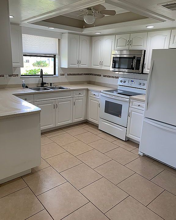 1st image of 1140 SW 47th Ter #1142