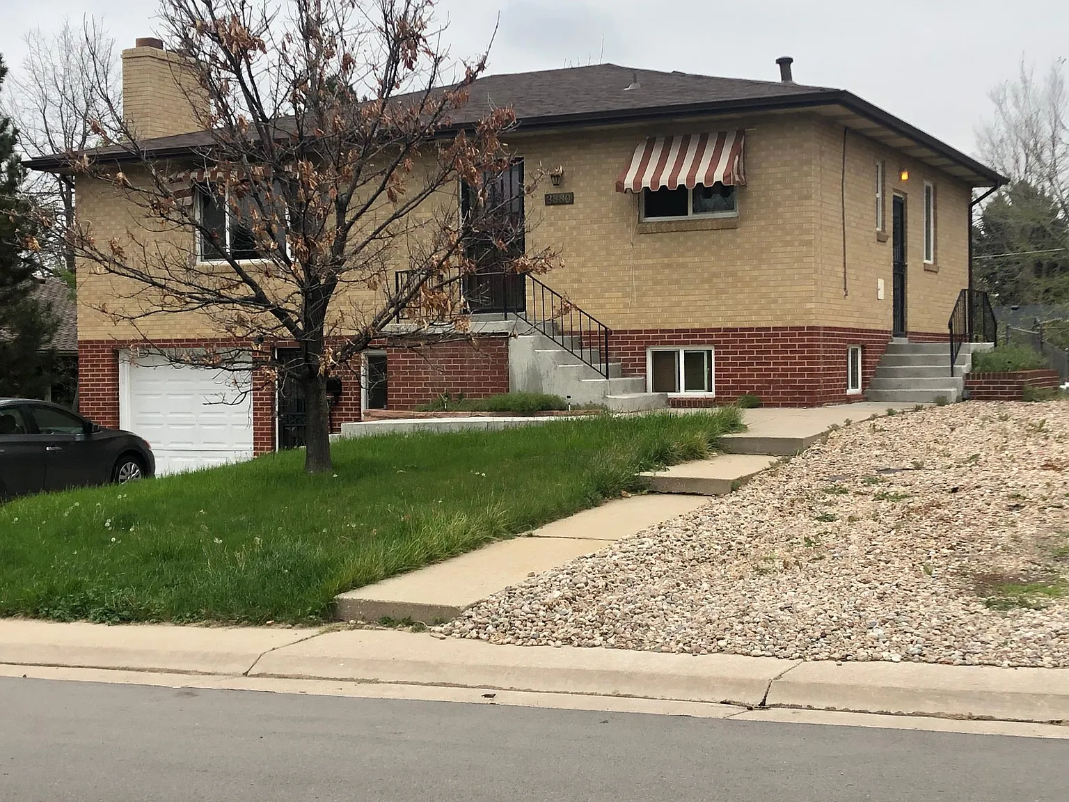 5 bed, 2004 sqft, $3,250 — Photo 2
