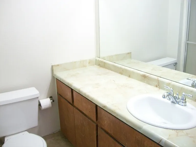 3250 Austin Ave — Photo 11