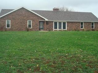 25040 N Yankee Rd, Sedalia, MO 65301