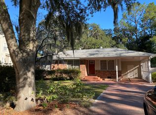 1305 Newcastle St, Beaufort, SC 29902