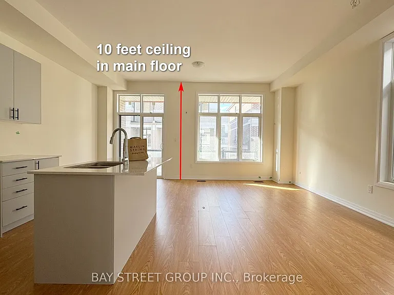 74 Millman Ln — Photo 2