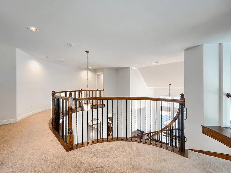 625 Yarrow St — Photo 13