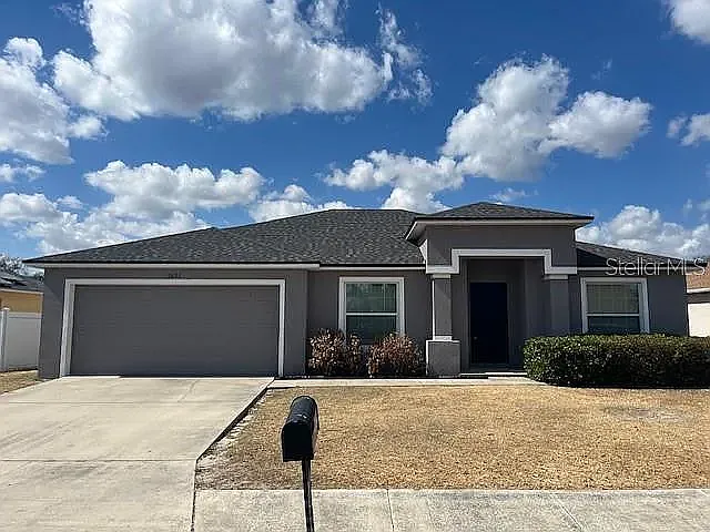 1621 Taylor Landing Dr — Photo 1