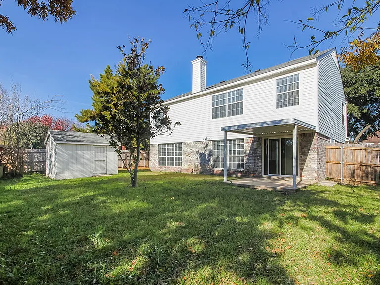 3229 Kathy Ln — Photo 15
