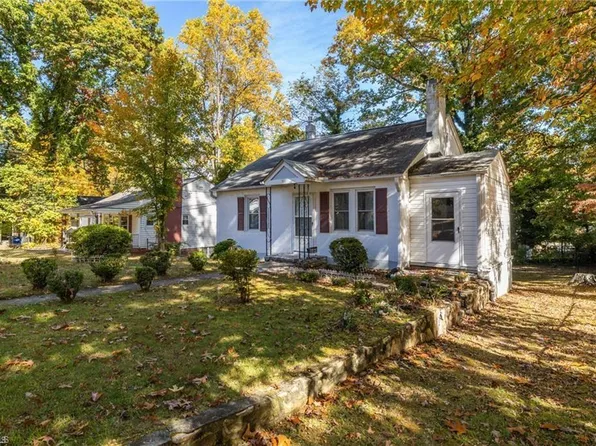 311 Forest Hill Ave, Winston Salem, NC 27105