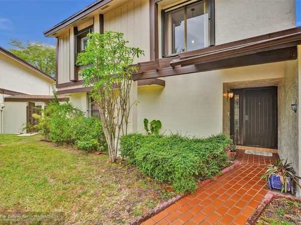 12830 SW 67th Terrace, Miami, FL 33183