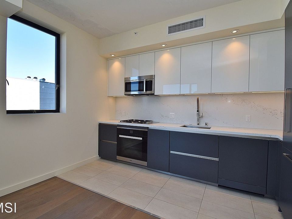 1st image of 1601 Larkin St #405