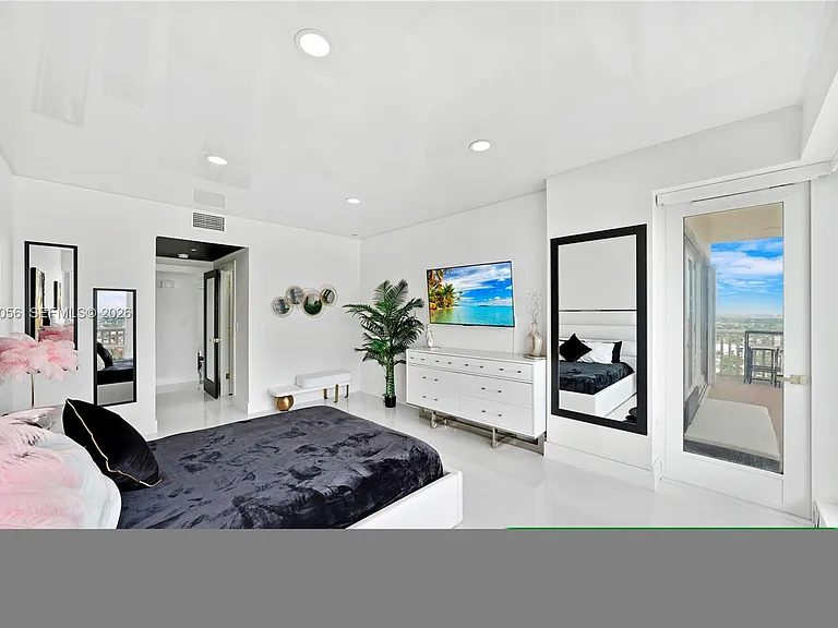 4020 Galt Ocean Dr #1801 — Photo 23