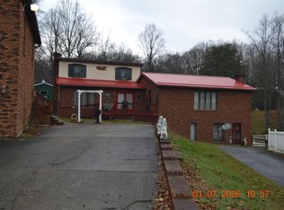 94 Dogwood Trl, Napier, WV 26631