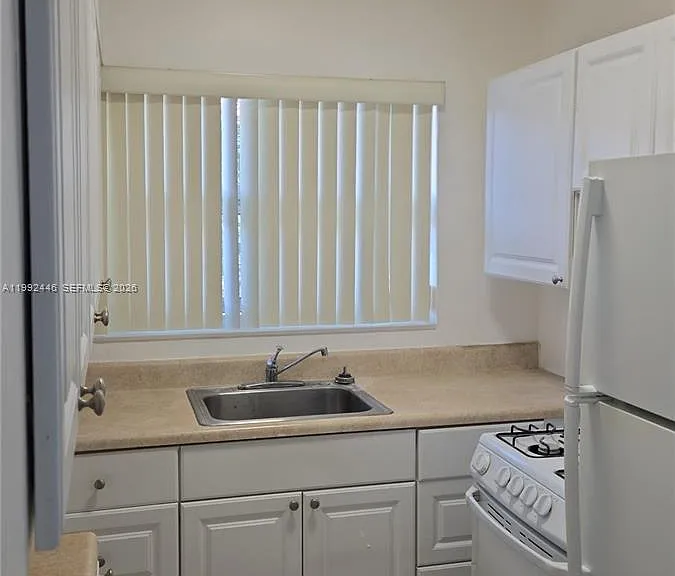 9473 Abbott Ave #7 — Photo 3