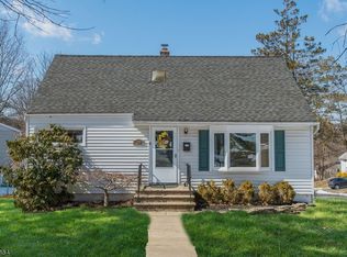 29 Phyllis Rd, West Orange, NJ 07052