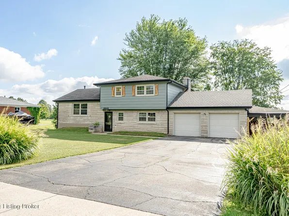 10415 Lower River Rd, Louisville, KY 40272