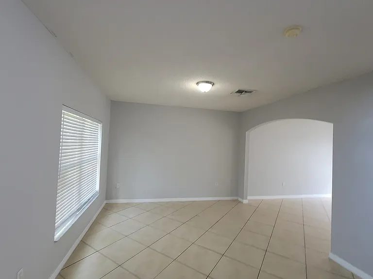 319 Alegriano Ct — Photo 8