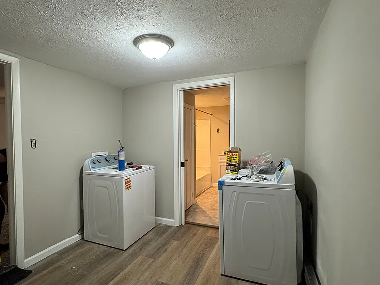 11491 Oak Rd #1 — Photo 8