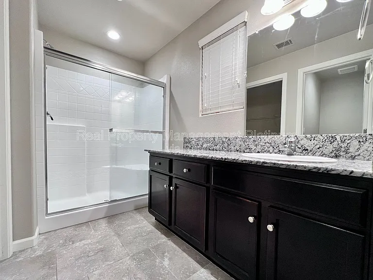 1535 Zenith Point — Photo 5