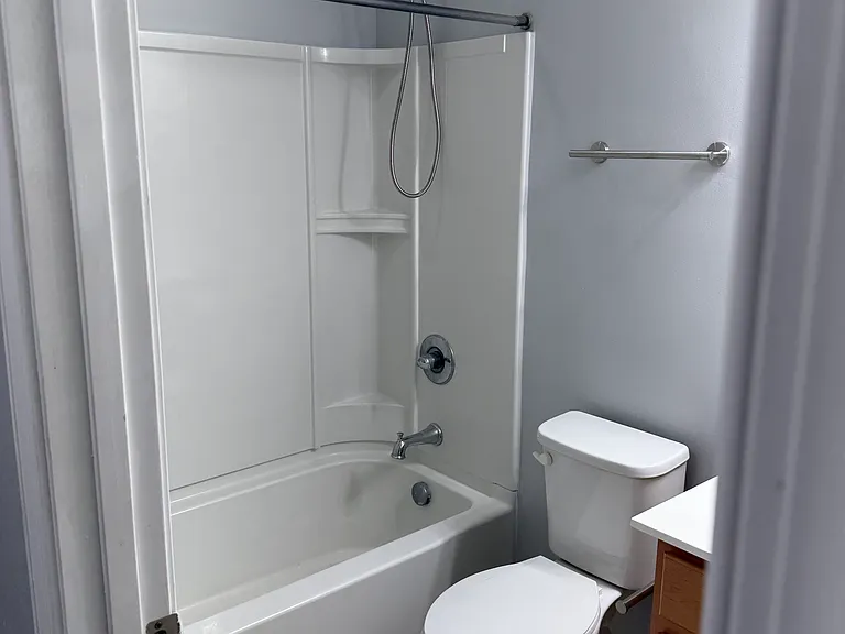 1570 Cedar Creek Dr — Photo 36