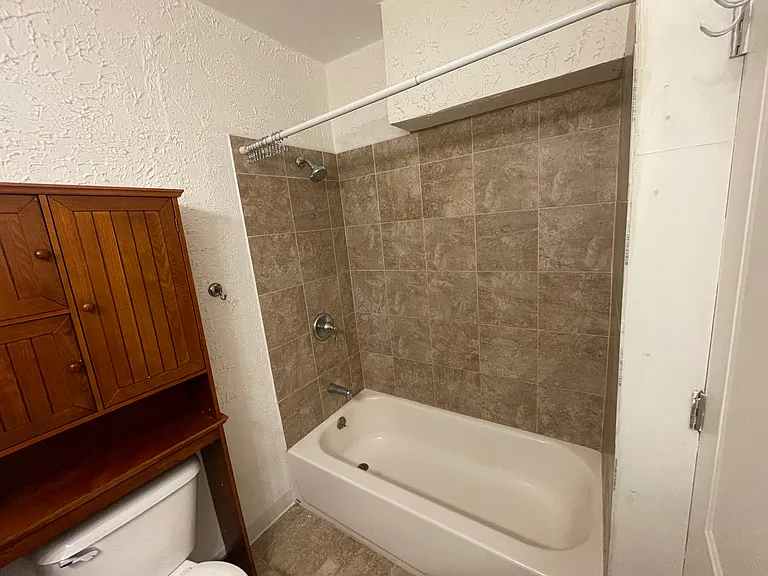 2530 N Kedzie Blvd #202 — Photo 3