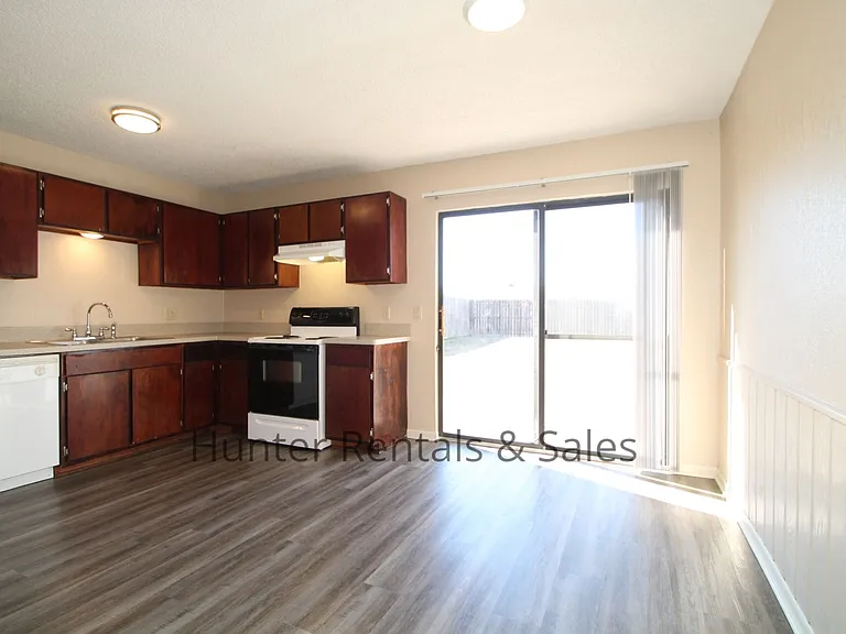 2601A Bermuda Dr — Photo 9