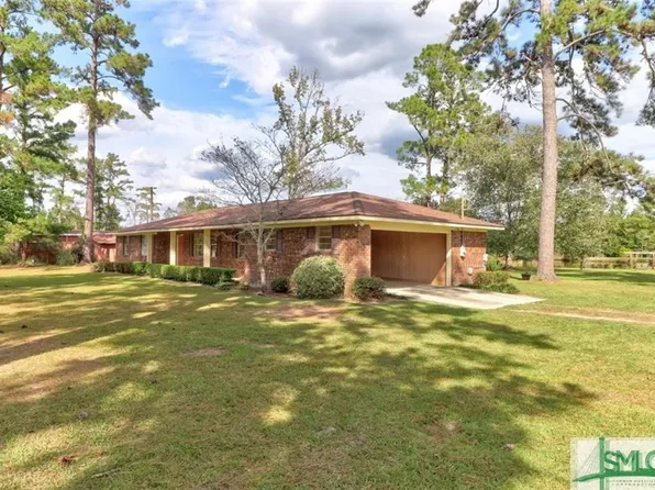 492 Roberts Road, Ellabell, GA 31308