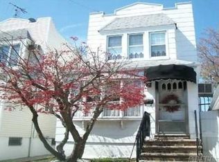 5966 60th Ln, Maspeth, NY 11378