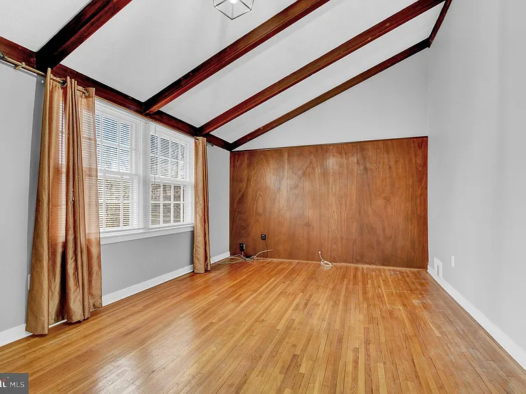 402 Kerby Hill Rd — Photo 14