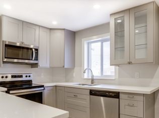 541 Glenholme Ave, Toronto, ON M6E 3G3
