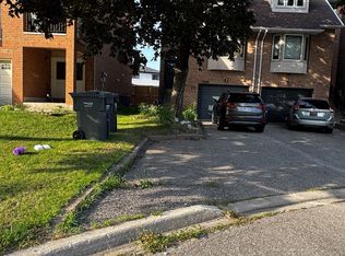5309 Ferret Ct, Mississauga, ON L4Z3M4