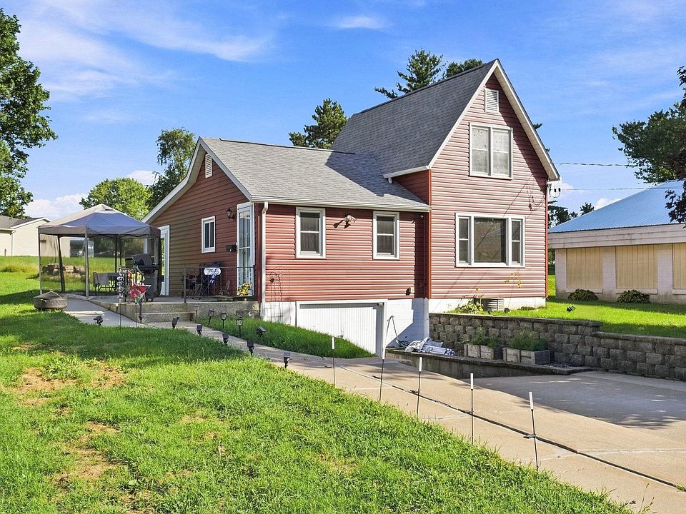 1st image of 755 Lutheran St