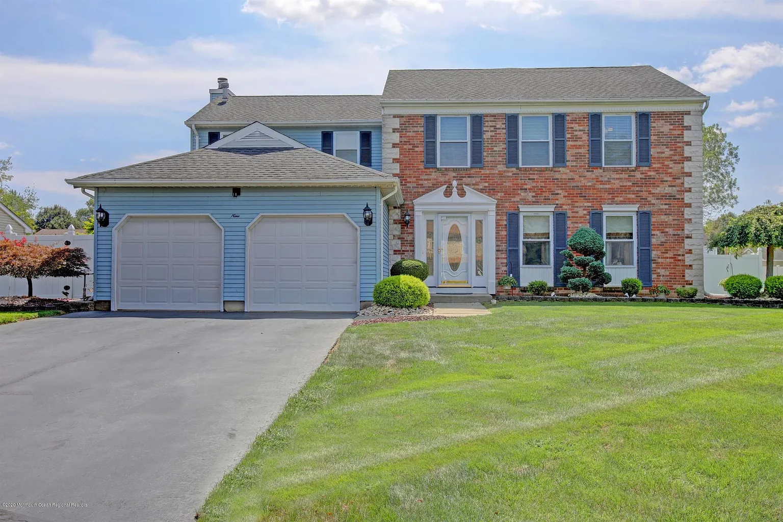 9 Plymouth Ln photo 1