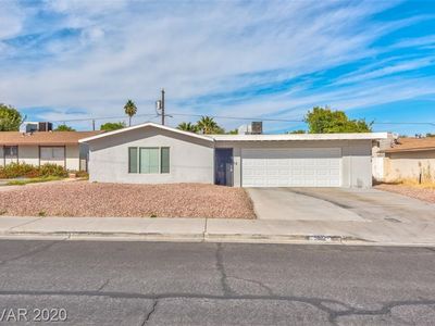 5812 Pebble Beach Blvd, Las Vegas, NV, 89108