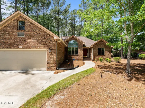 101 Southern Hills Drive, New Bern, NC 28562