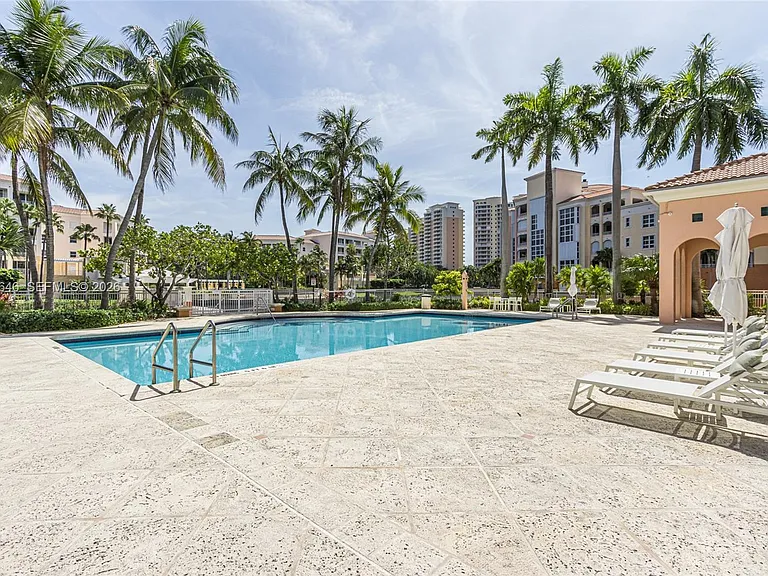 731 Crandon Blvd #208 — Photo 74