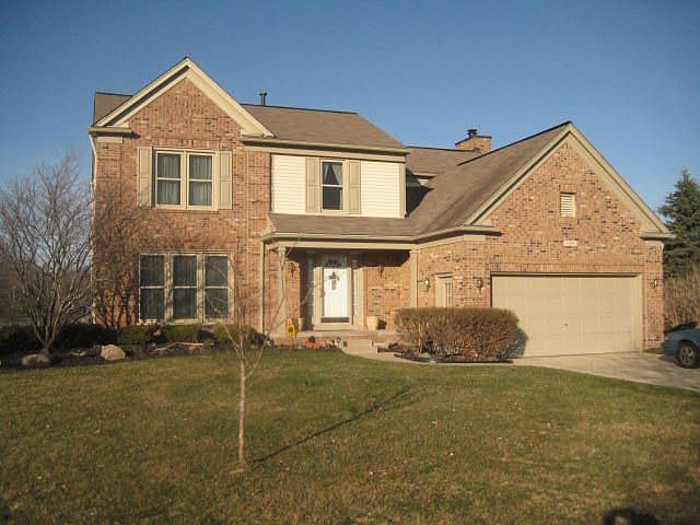 Beautiful 4 Bedroom Colonial