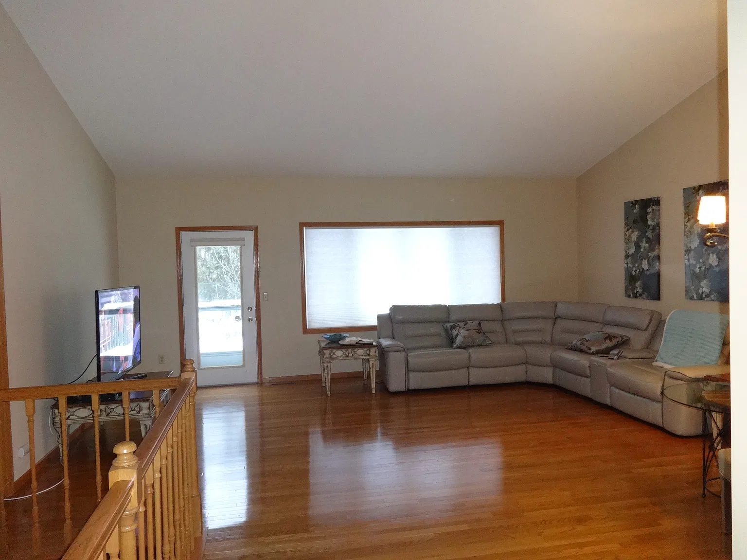 4 bed, 3031 sqft, $2,850 — Photo 3