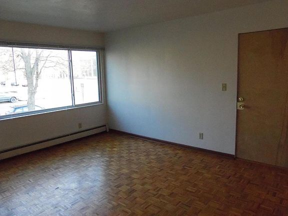 4th image of 1145 S 11th St APT 4