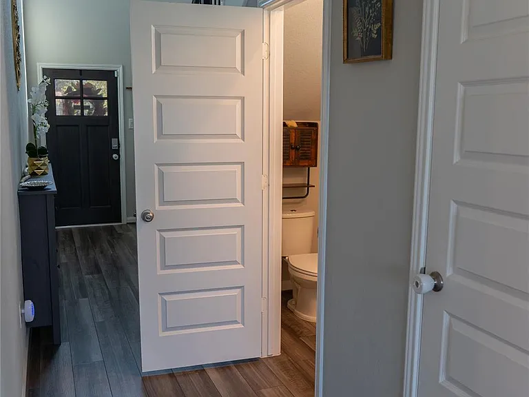 7010 Silverleaf Oak St — Photo 16
