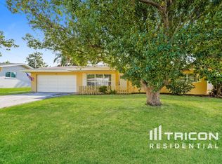 1277 Inverness Dr, Dunedin, FL 34698